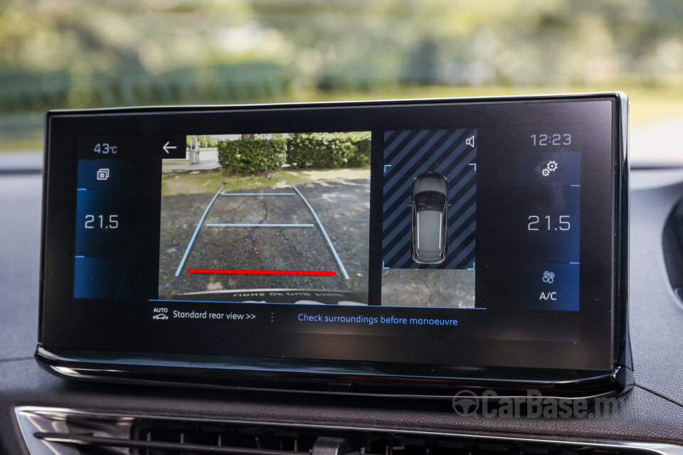 Peugeot 3008 P84 Facelift (2021) Interior