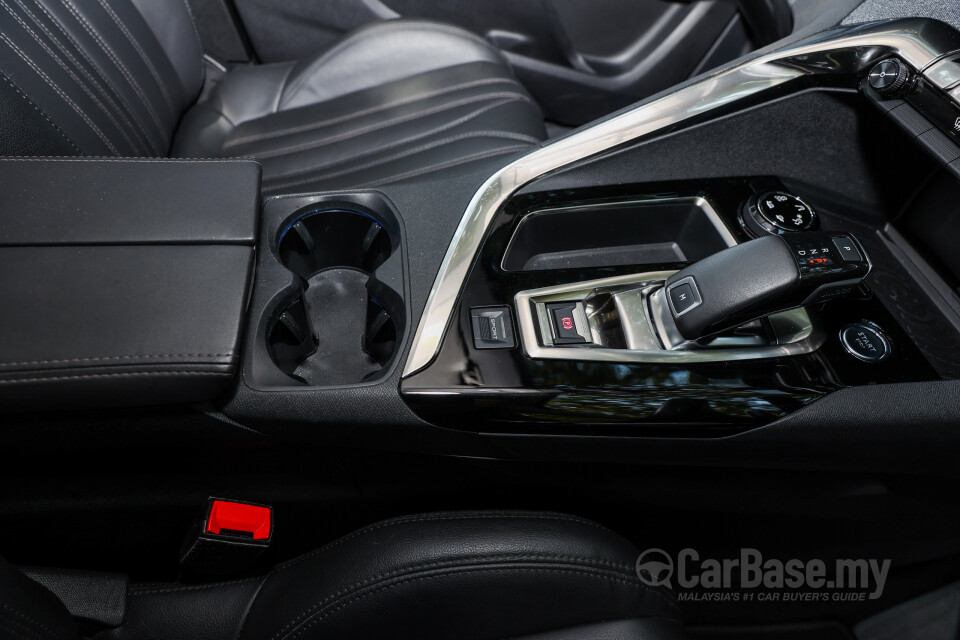 Peugeot 3008 P84 Facelift (2021) Interior
