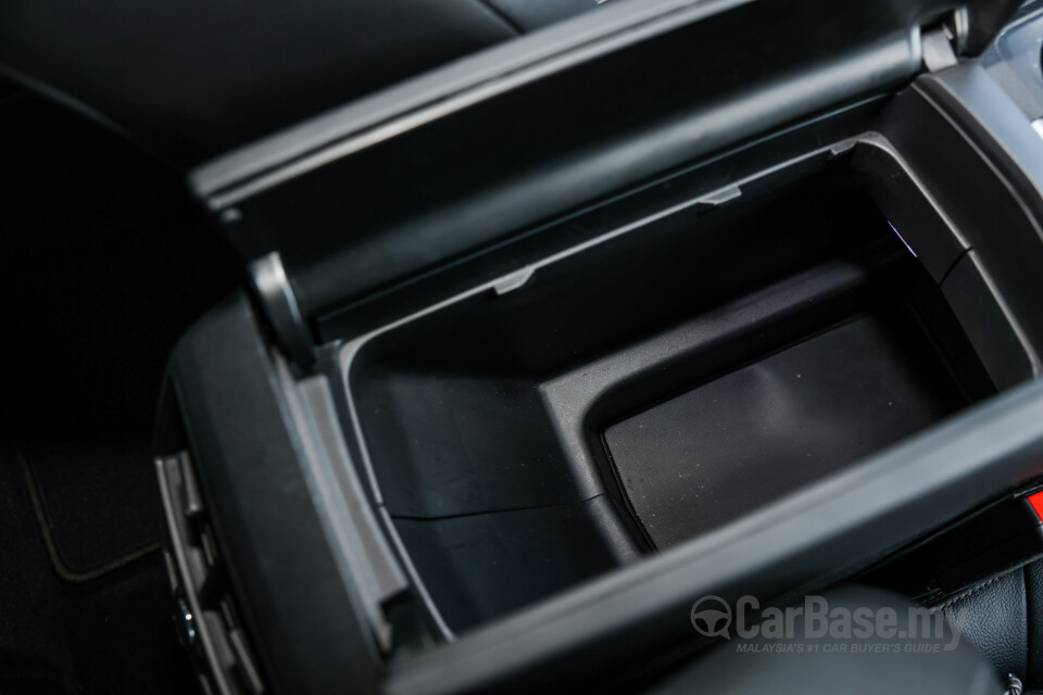 Peugeot 3008 P84 Facelift (2021) Interior