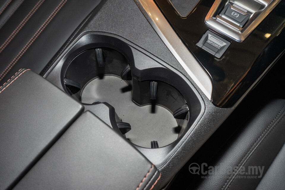 Peugeot 3008 P84 Facelift (2021) Interior