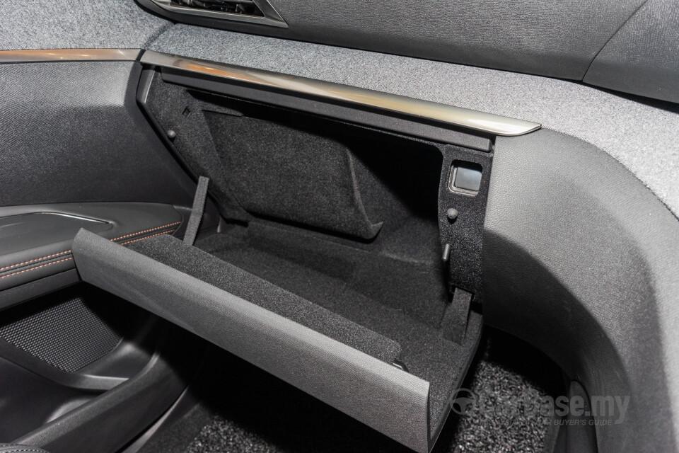 Peugeot 3008 P84 Facelift (2021) Interior