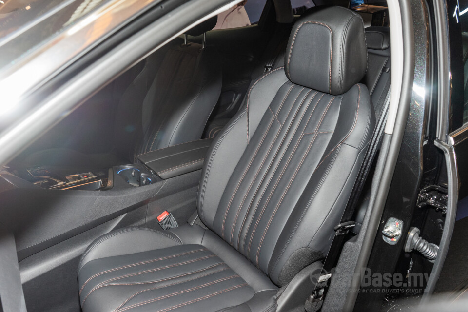 Peugeot 3008 P84 Facelift (2021) Interior