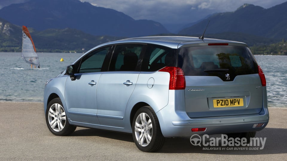 Peugeot 5008 Mk1 (2010) Exterior