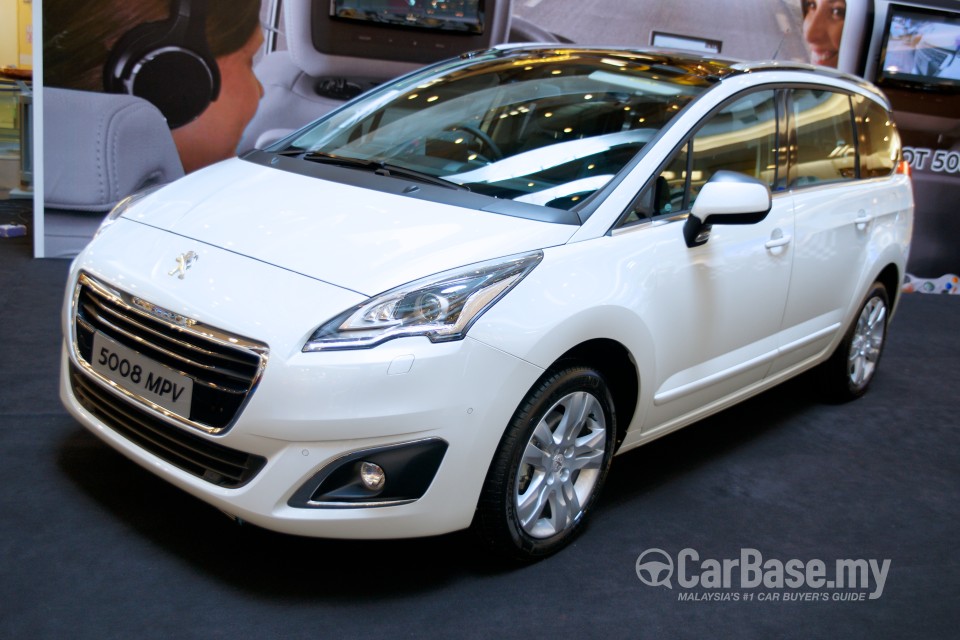 Peugeot 5008 Mk1 Facelift (2014) Exterior