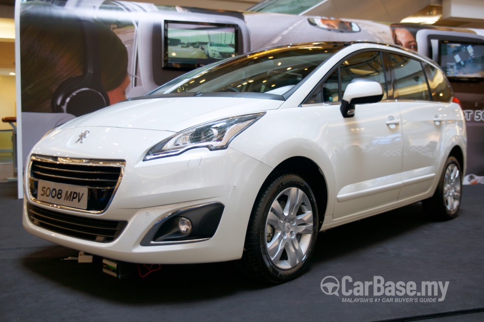 Peugeot 5008 Mk1 Facelift (2014) Exterior