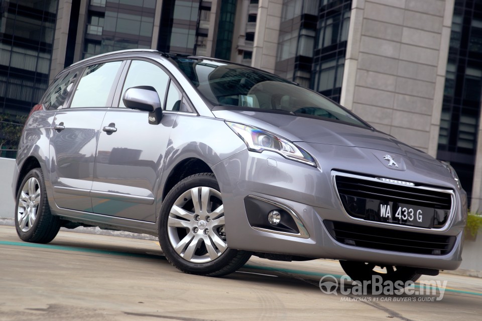 Peugeot 5008 Mk1 Facelift (2014) Exterior