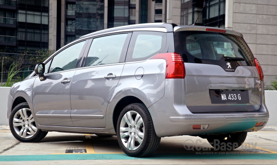 Nissan Grand Livina L11 Facelift (2013) Exterior