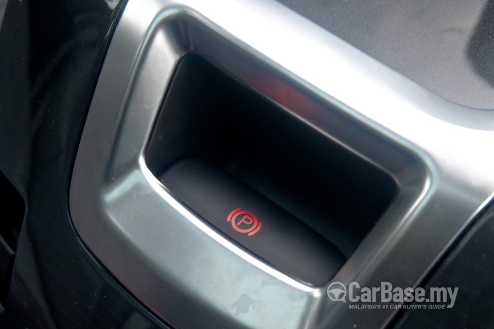 Peugeot 5008 Mk1 Facelift (2014) Interior