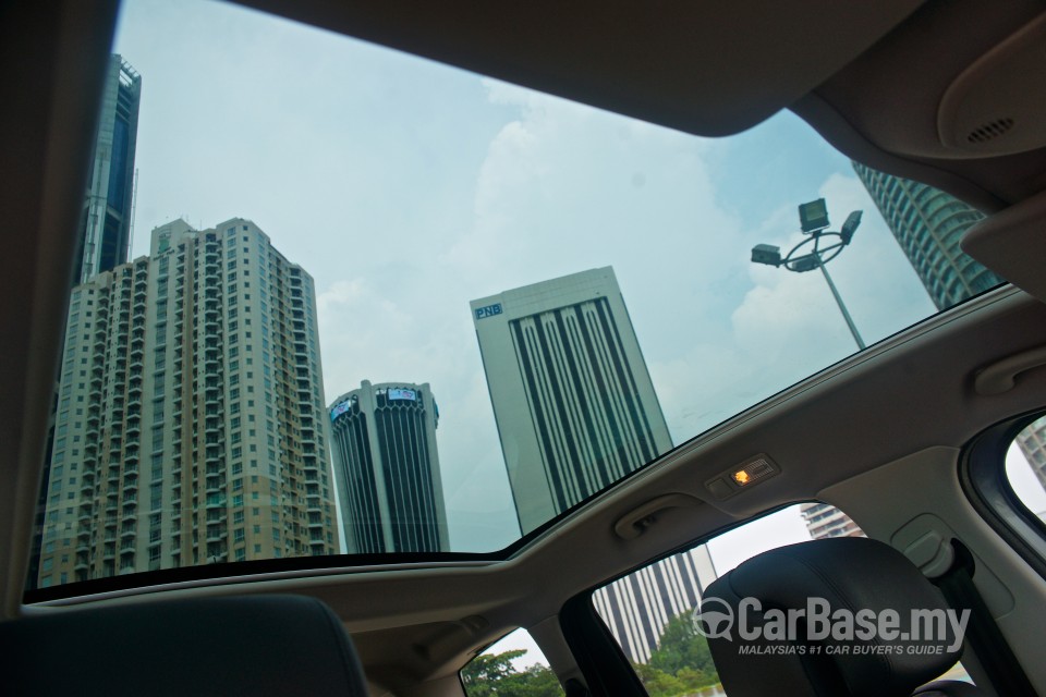 Peugeot 5008 Mk1 Facelift (2014) Interior