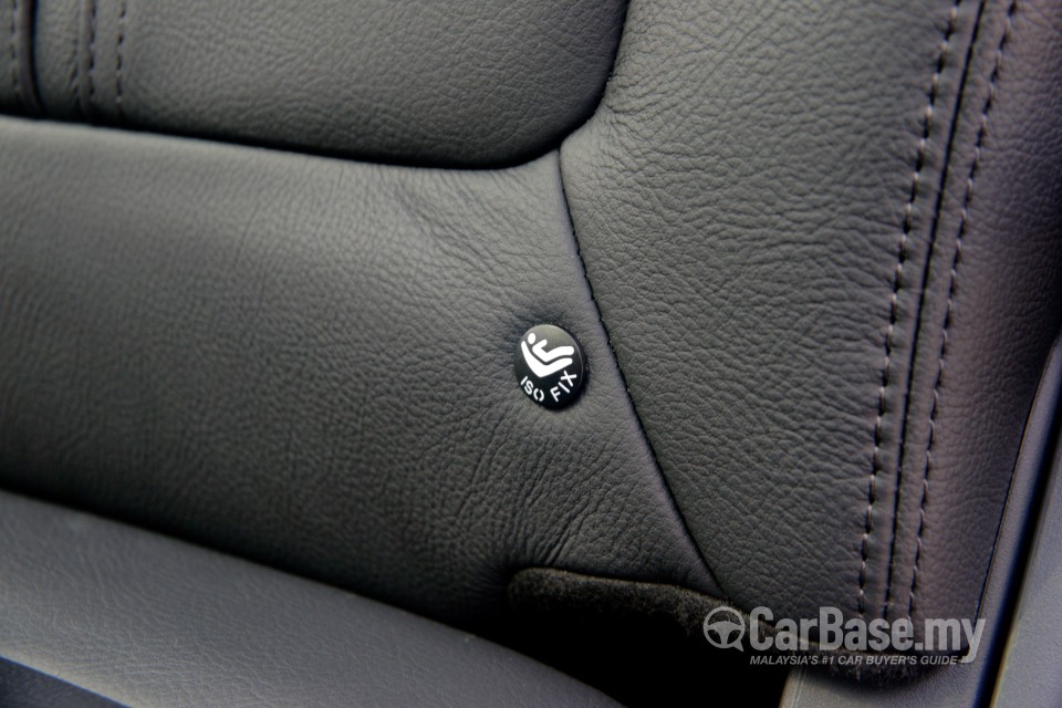 Peugeot 5008 Mk1 Facelift (2014) Interior
