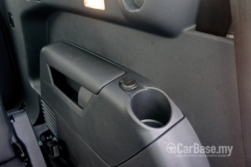 Peugeot 5008 Mk1 Facelift (2014) Interior