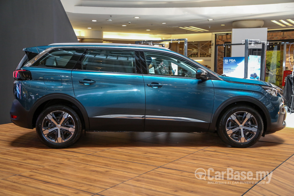 Peugeot 5008 P87 (2018) Exterior