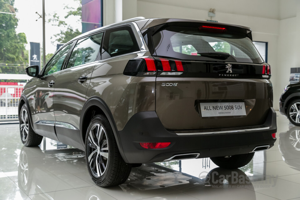 Subaru Outback BN (2015) Exterior