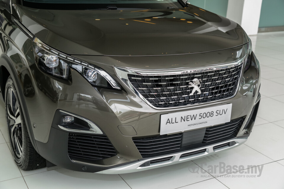 Nissan Grand Livina L11 Facelift (2013) Exterior