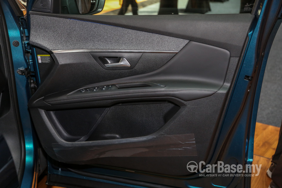 Peugeot 5008 P87 (2018) Interior