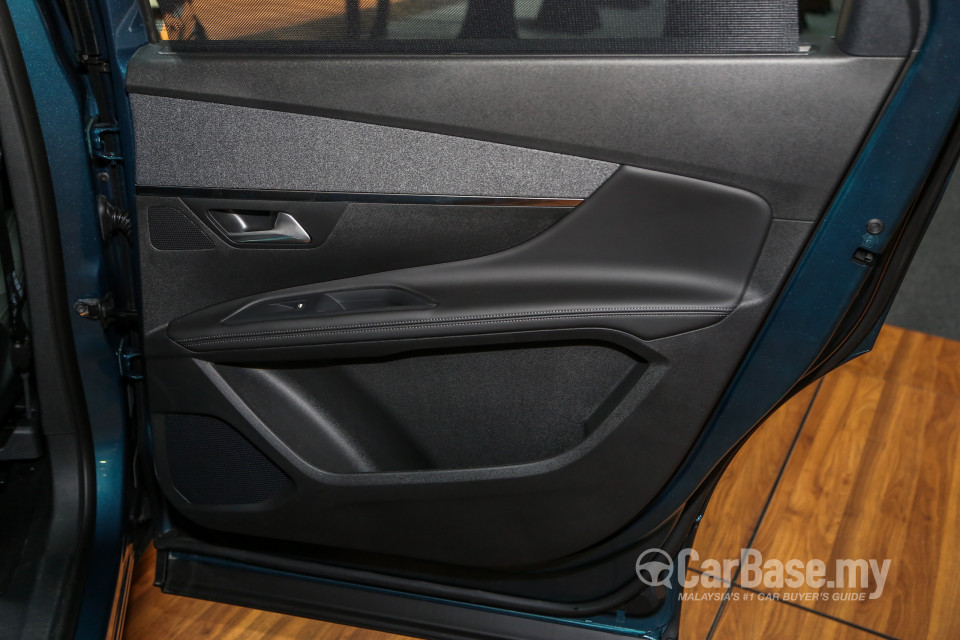 Peugeot 5008 P87 (2018) Interior