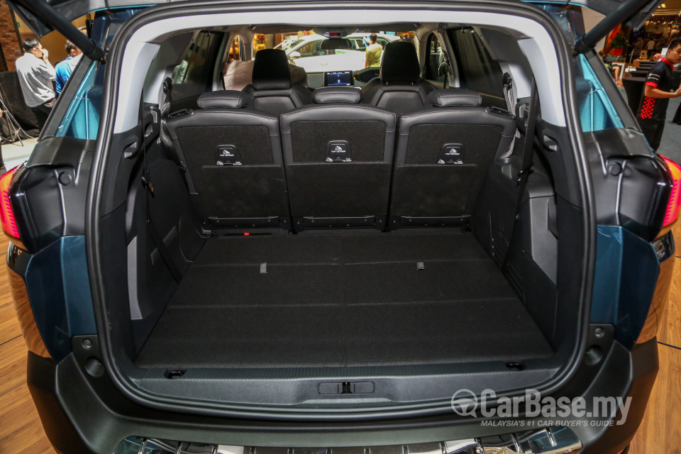 Peugeot 5008 P87 (2018) Interior