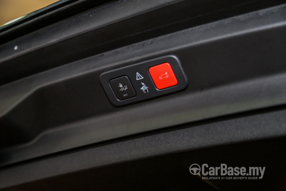 Peugeot 5008 P87 (2018) Interior