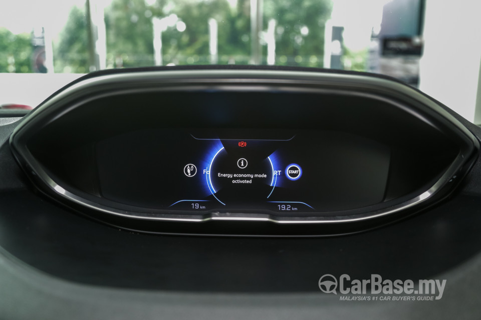 Peugeot 5008 P87 (2018) Interior
