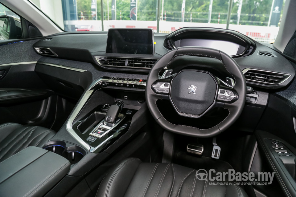 Peugeot 5008 P87 (2018) Interior