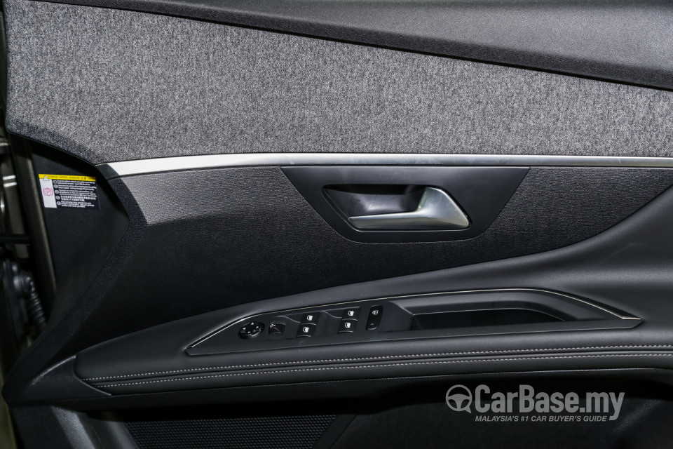 Peugeot 5008 P87 (2018) Interior