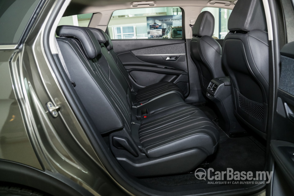 Peugeot 5008 P87 (2018) Interior