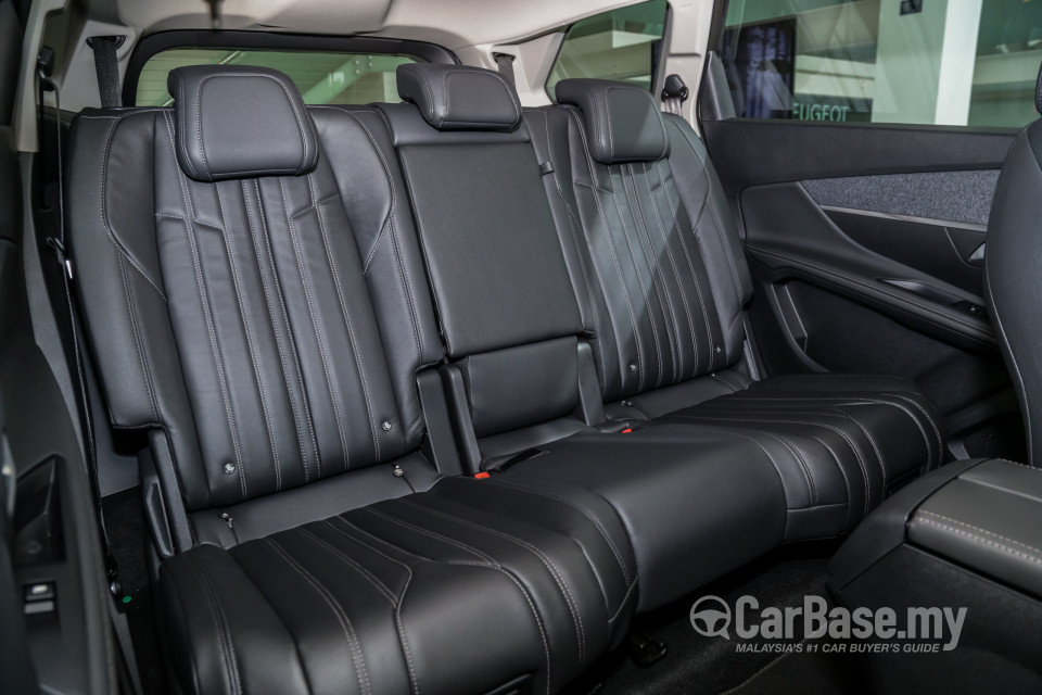 Peugeot 5008 P87 (2018) Interior