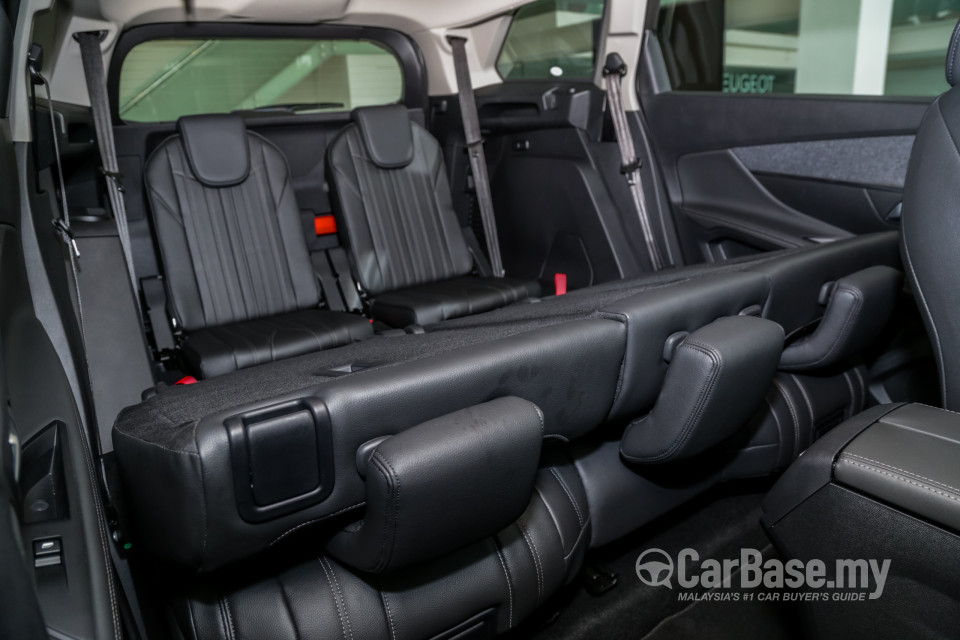 Peugeot 5008 P87 (2018) Interior