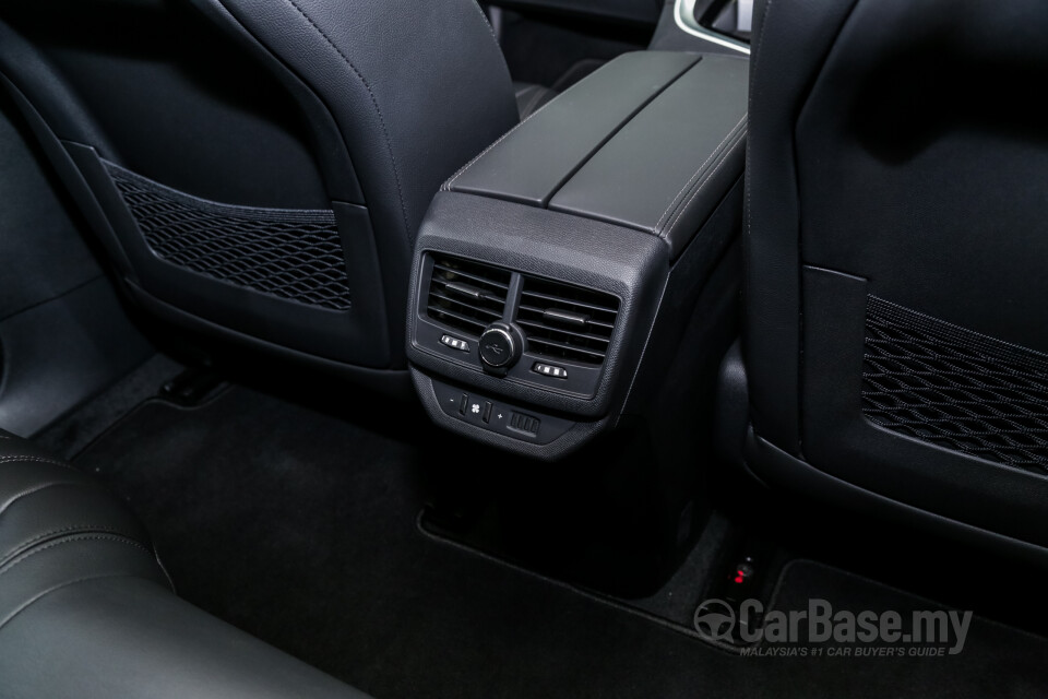 Mercedes-Benz AMG C-Class W205 AMG Facelift (2018) Interior