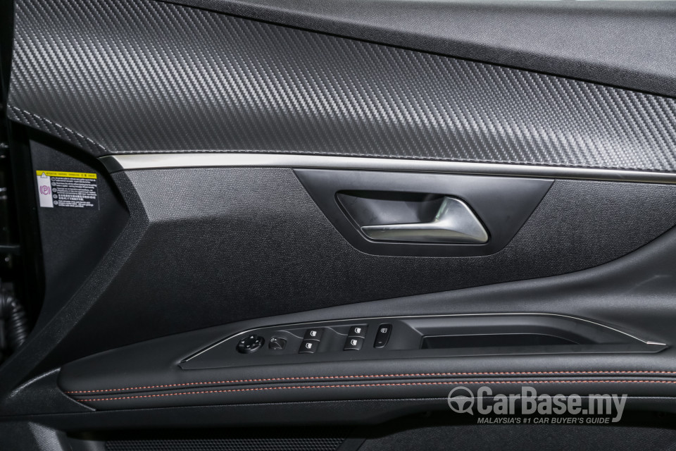 Peugeot 5008 P87 (2018) Interior