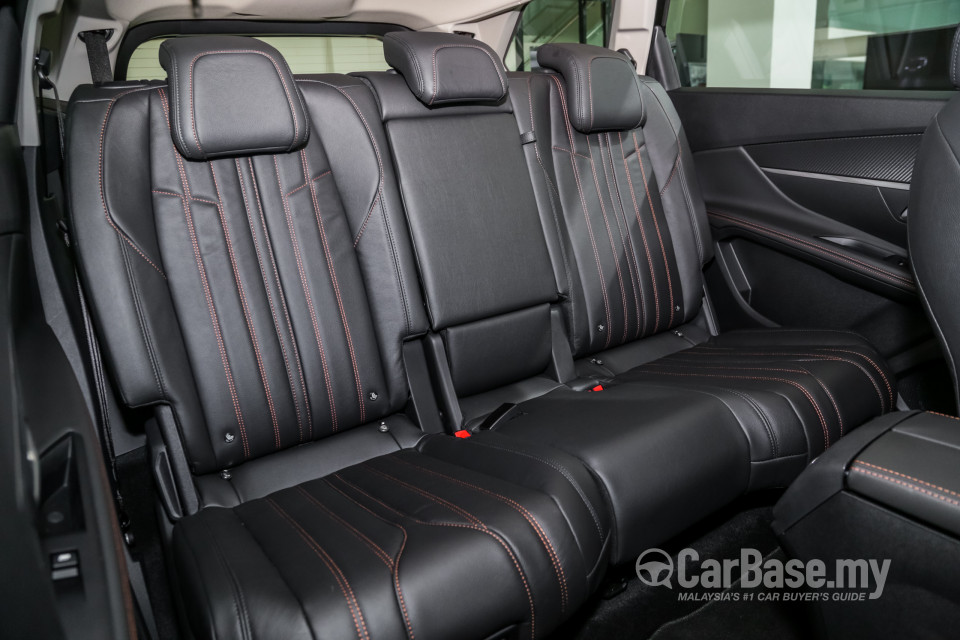Peugeot 5008 P87 (2018) Interior