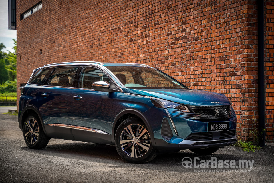Peugeot 5008 P87 Facelift (2021) Exterior