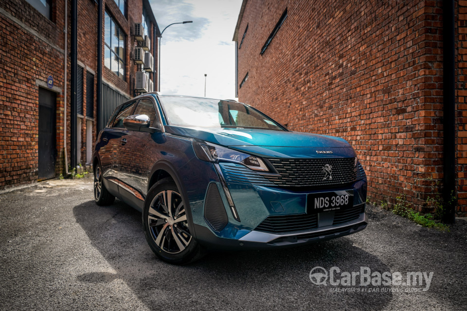 Peugeot 5008 P87 Facelift (2021) Exterior