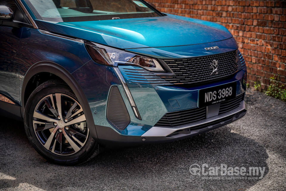 Peugeot 5008 P87 Facelift (2021) Exterior