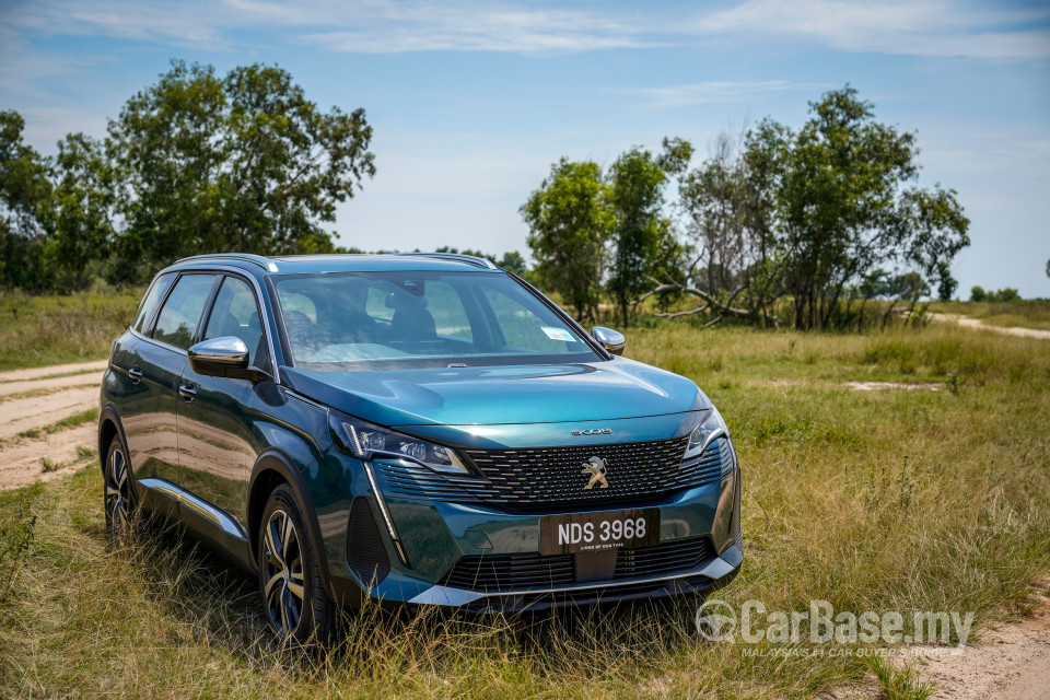 Peugeot 5008 P87 Facelift (2021) Exterior