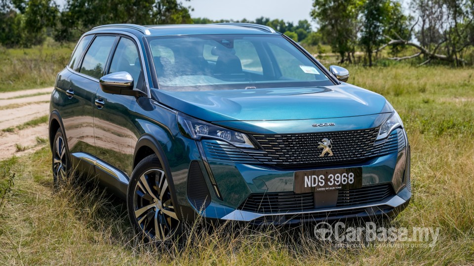 Peugeot 5008 P87 Facelift (2021) Exterior