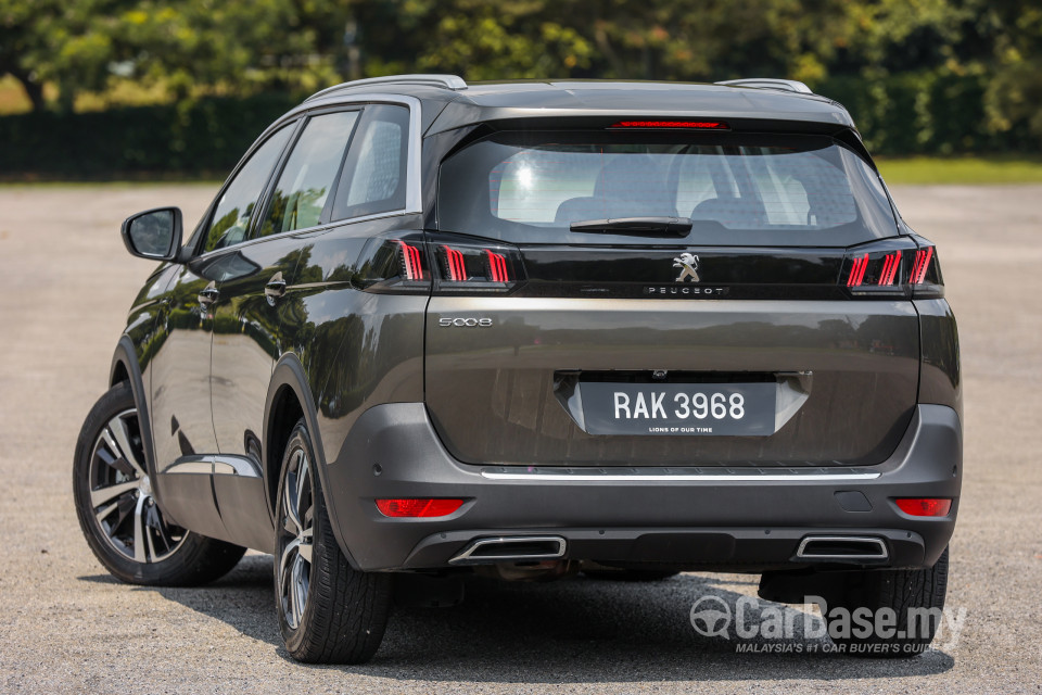 Peugeot 5008 P87 Facelift (2021) Exterior