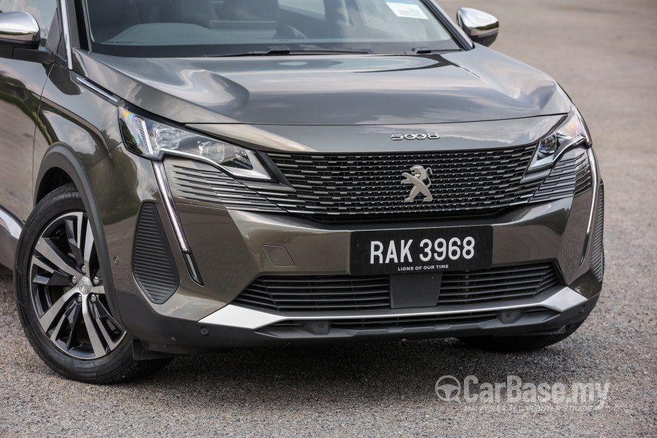 Peugeot 5008 P87 Facelift (2021) Exterior