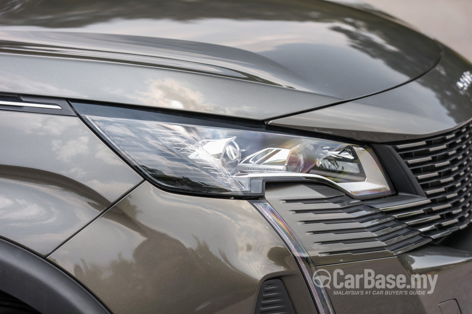 Peugeot 5008 P87 Facelift (2021) Exterior