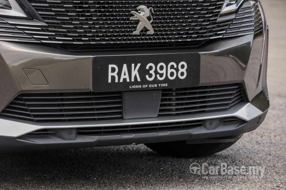Peugeot 5008 P87 Facelift (2021) Exterior