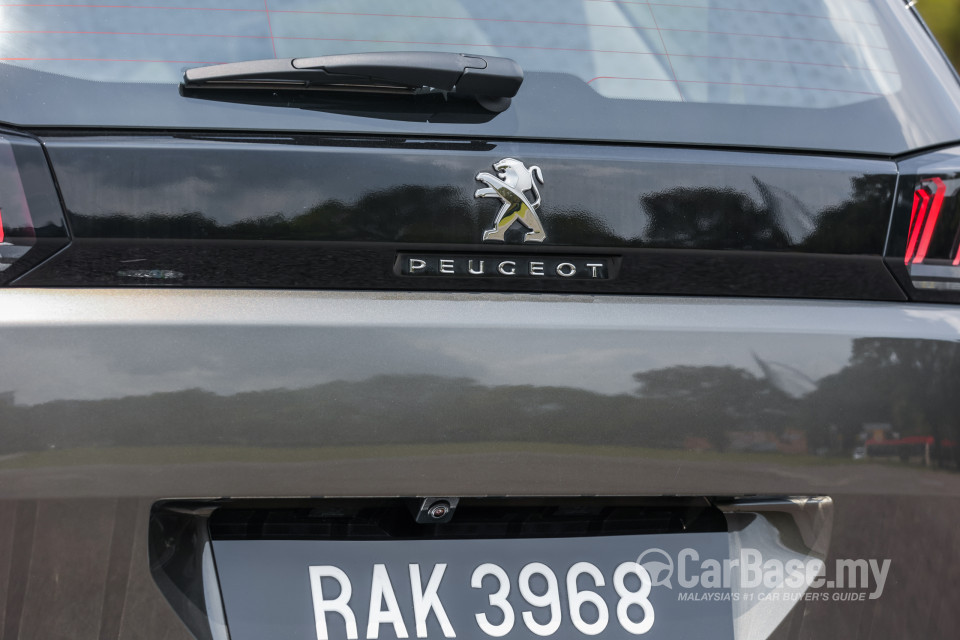 Peugeot 5008 P87 Facelift (2021) Exterior