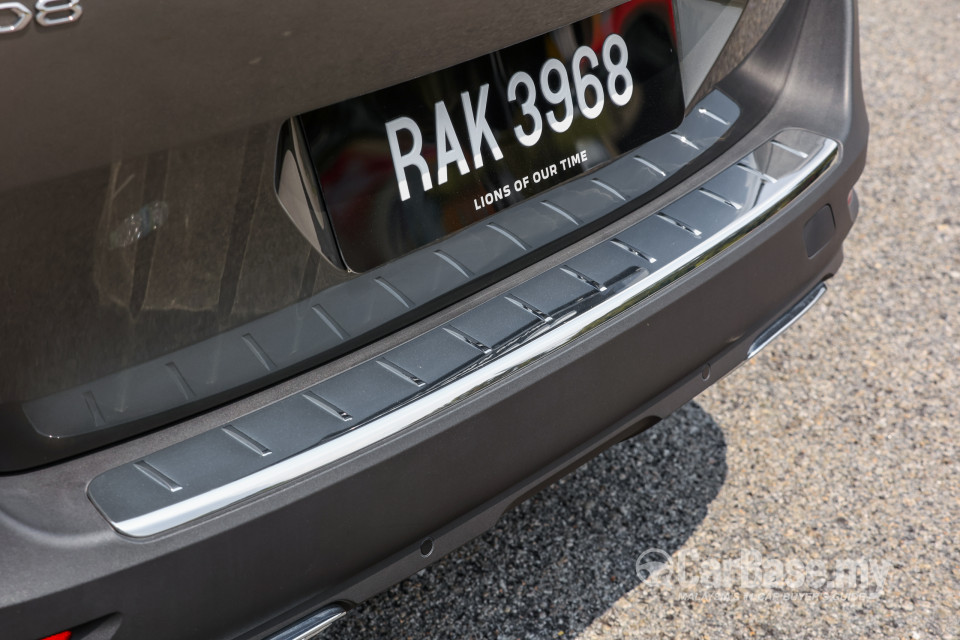 Peugeot 5008 P87 Facelift (2021) Exterior