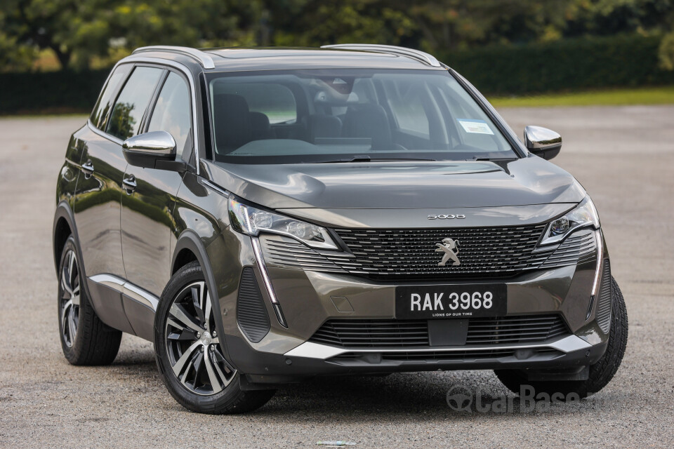 Peugeot 5008 P87 Facelift (2021) Exterior