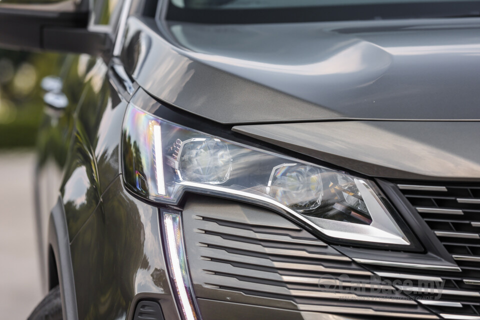Peugeot 5008 P87 Facelift (2021) Exterior