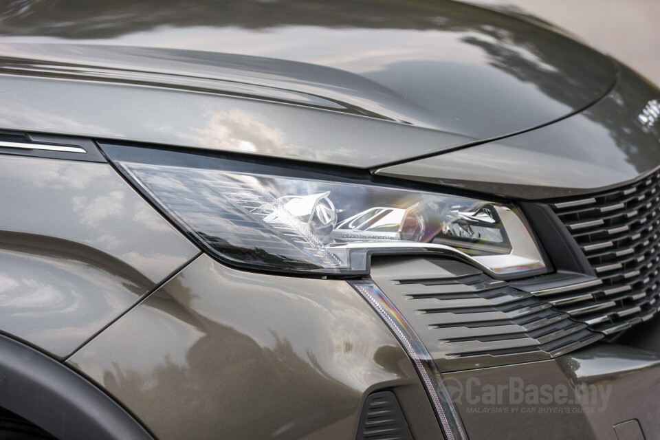 Peugeot 5008 P87 Facelift (2021) Exterior