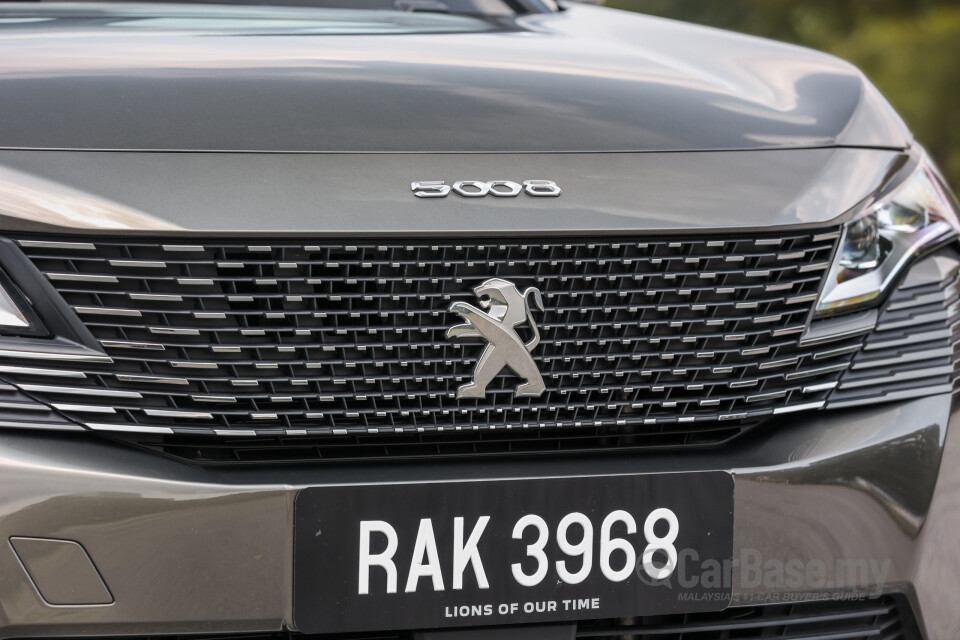 Peugeot 5008 P87 Facelift (2021) Exterior