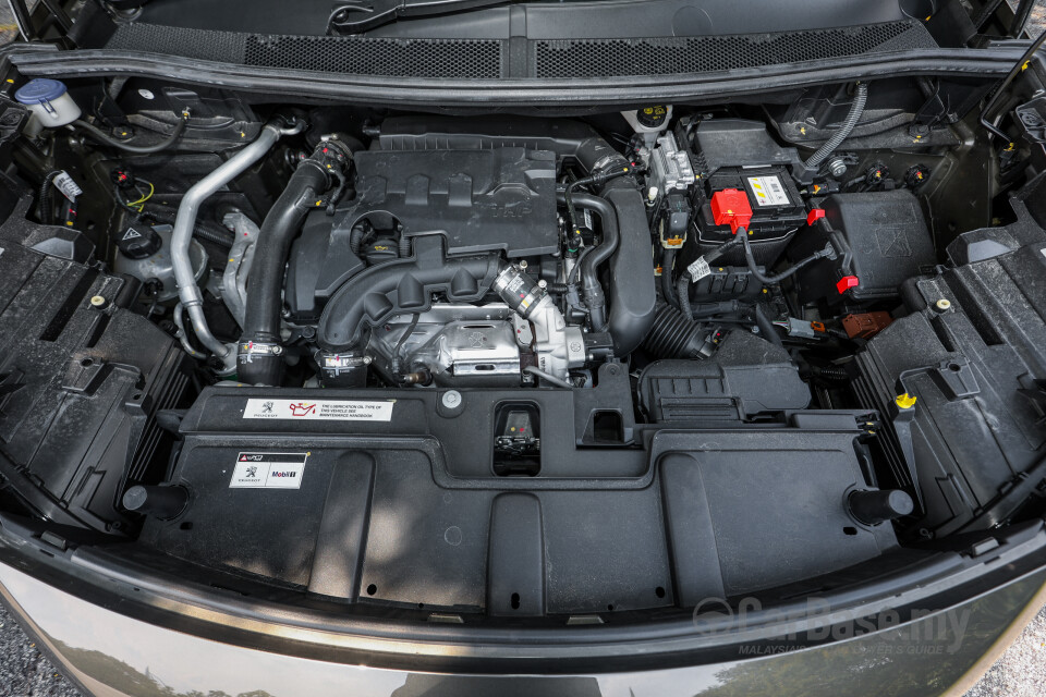 Peugeot 5008 P87 Facelift (2021) Exterior