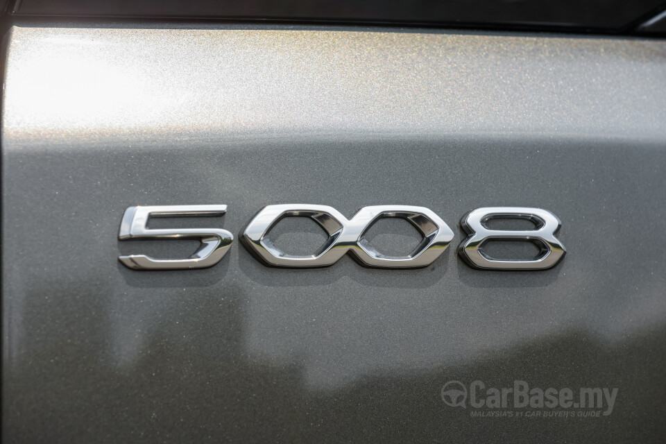 Peugeot 5008 P87 Facelift (2021) Exterior
