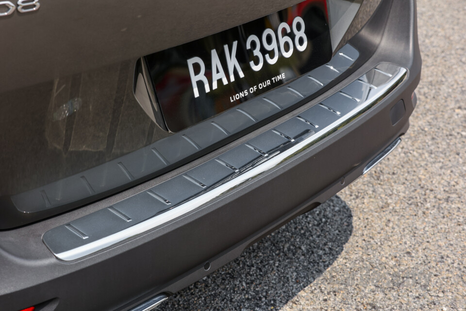 Peugeot 5008 P87 Facelift (2021) Exterior