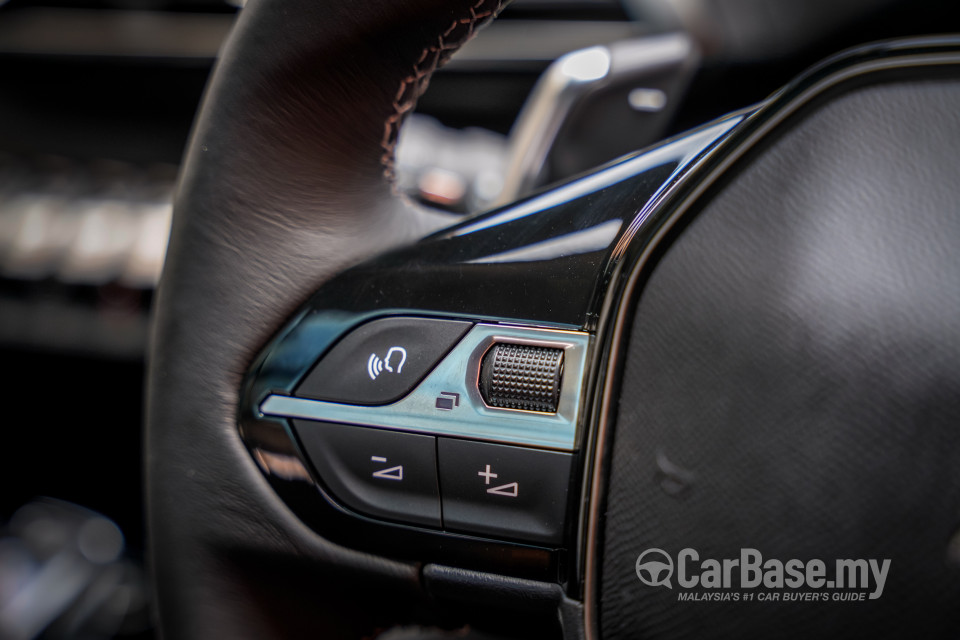 Peugeot 5008 P87 Facelift (2021) Interior